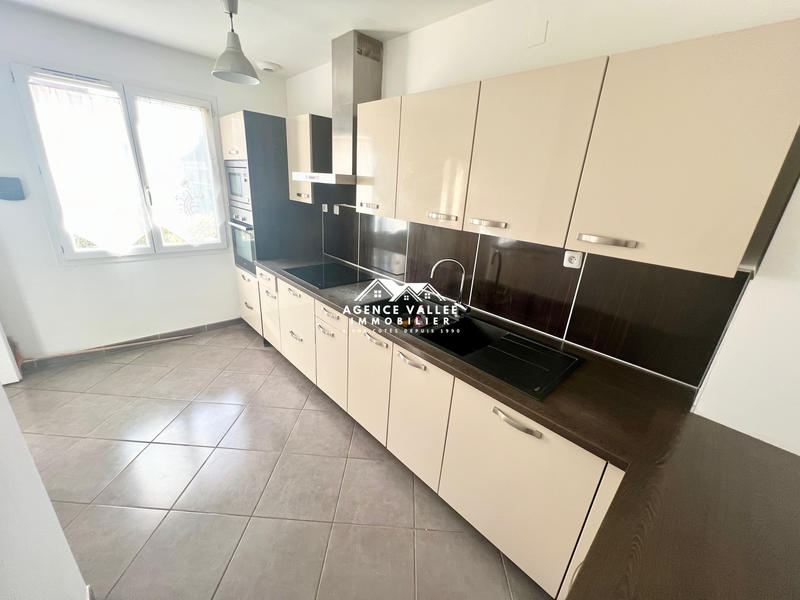 Maison - 82 m² - 5 pièces