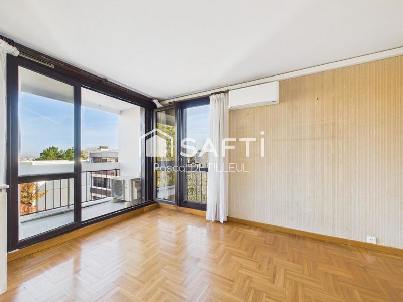 Appartement - 97 m² - 5 pièces