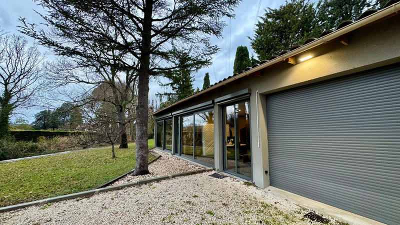 Bureau - 83 m² - 1 pièce