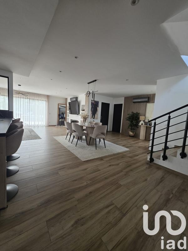 Maison - 146 m² - 5 pièces