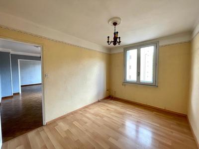 Appartement - 63 m² - 4 pièces