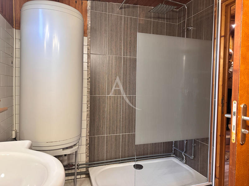 Terrain de loisirs - 720 m²