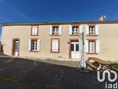 Maison - 250 m² - 7 pièces