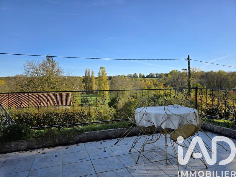 Maison - 88 m² - 5 pièces