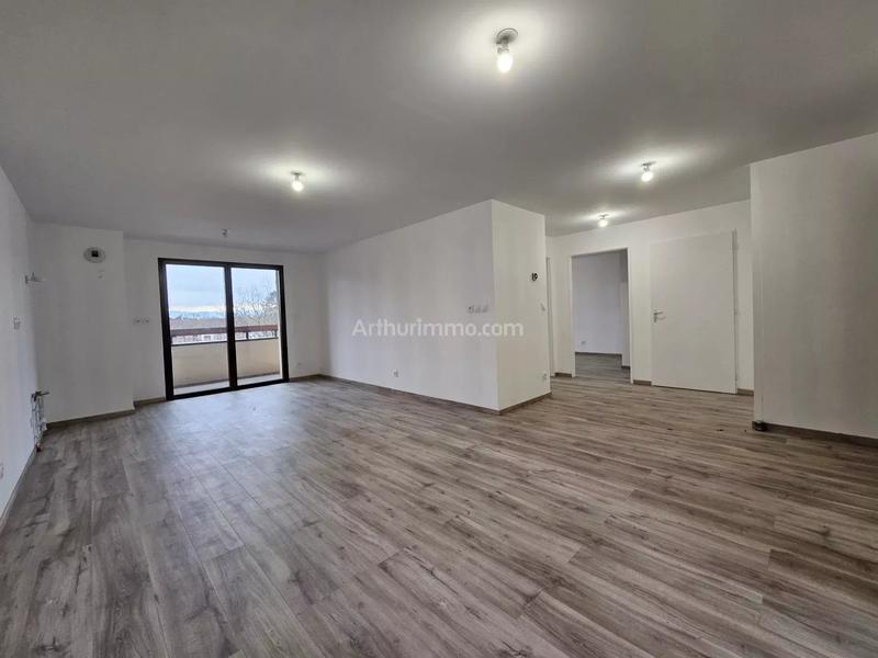 Appartement - 67 m² - 3 pièces