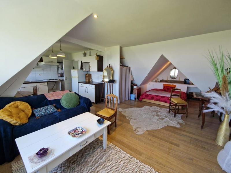 Maison - 145 m² - 8 pièces