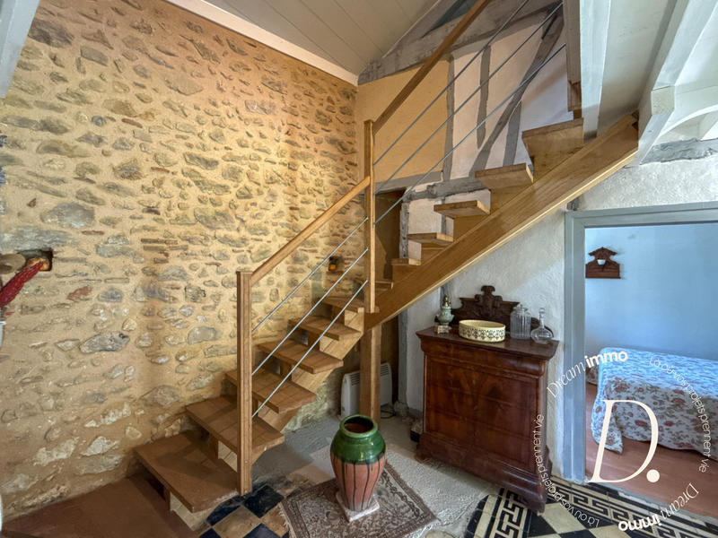 Maison - 190 m² - 5 pièces