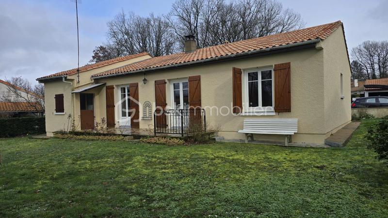 Maison - 81 m² - 4 pièces