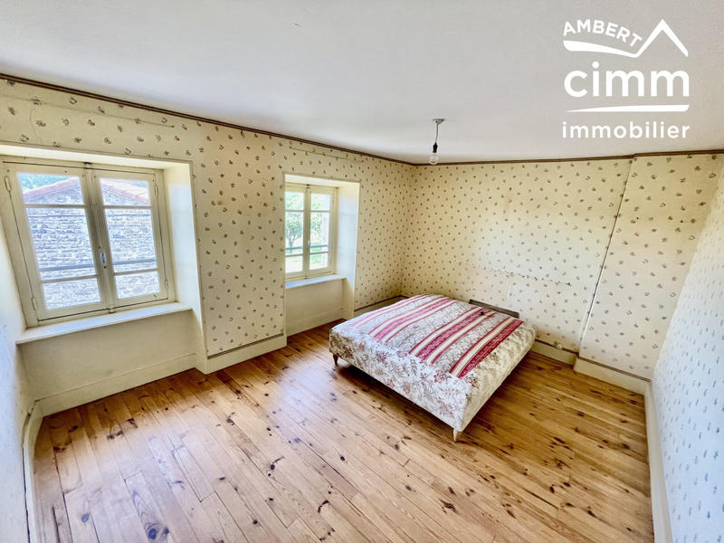 Maison - 194 m² - 11 pièces