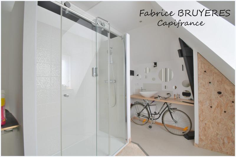 Maison - 230 m² - 5 pièces