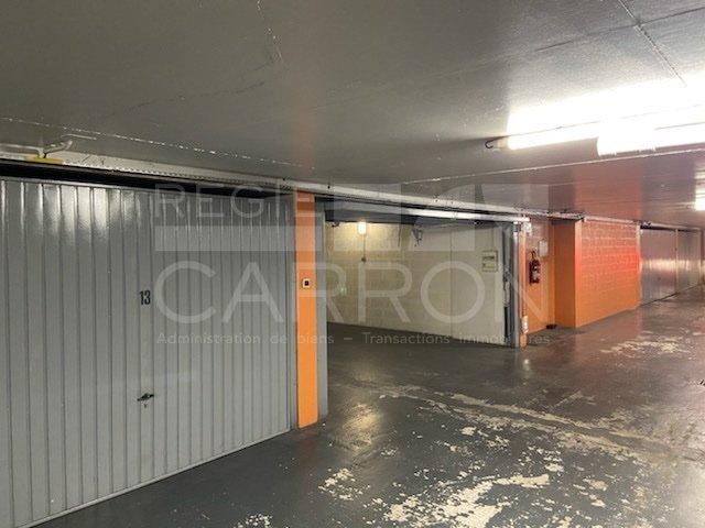 Garage - 28 m²