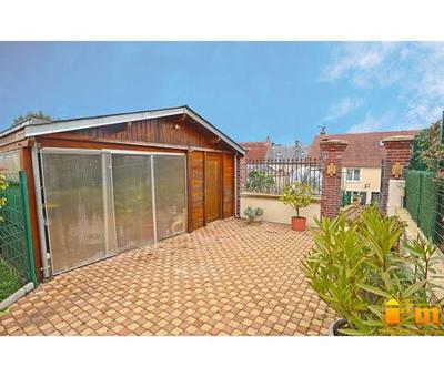 Maison de village - 130 m² - 6 pièces