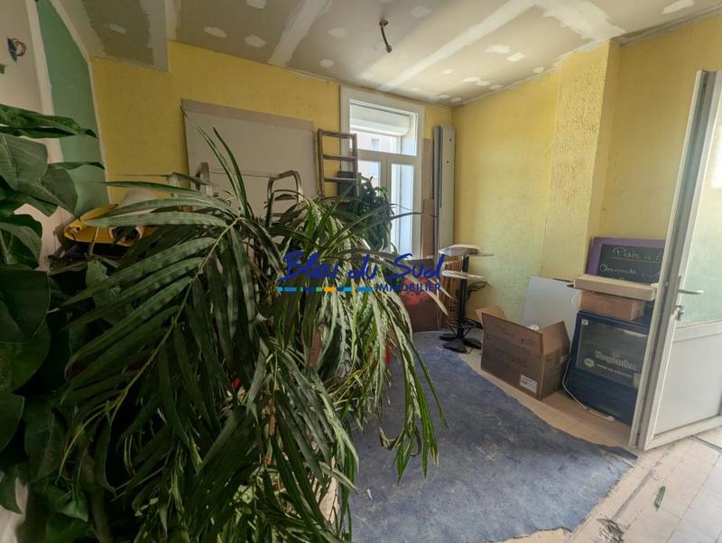 Maison - 222 m² - 3 pièces