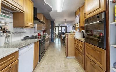 Maison - 262 m² - 8 pièces