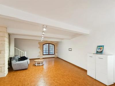 Maison - 163 m² - 5 pièces