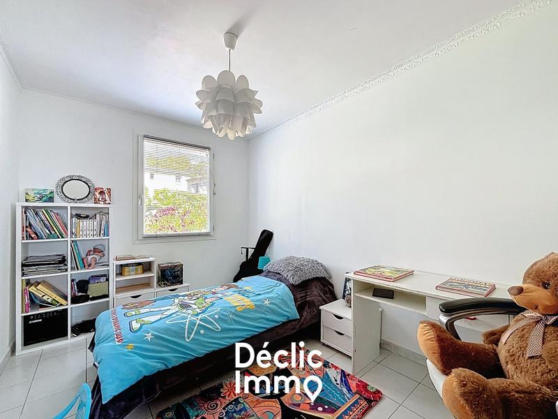 Maison - 98 m² - 5 pièces