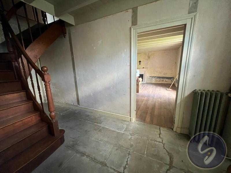 Maison - 214 m² - 7 pièces