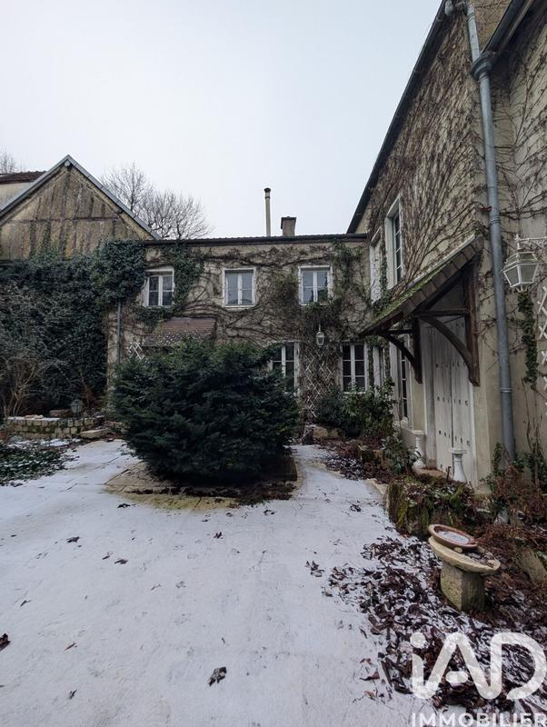 Maison de village - 217 m² - 7 pièces