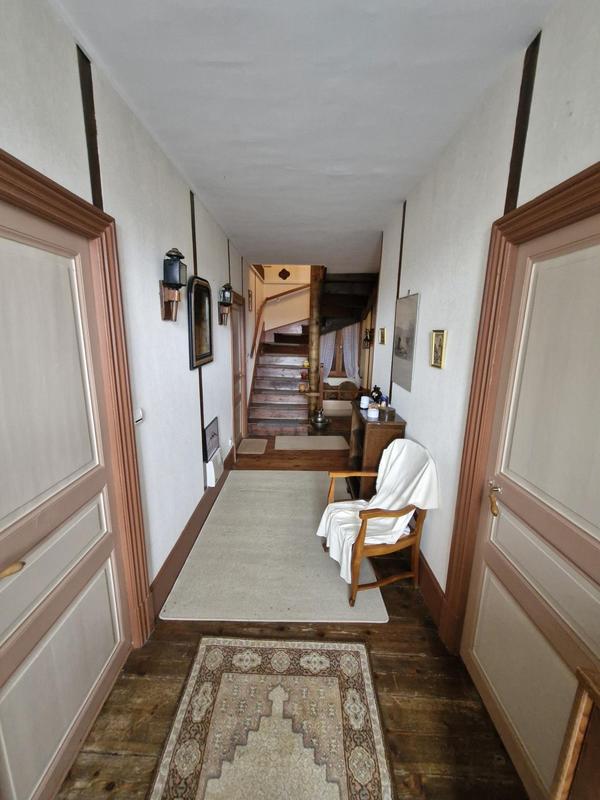 Maison - 171 m² - 8 pièces