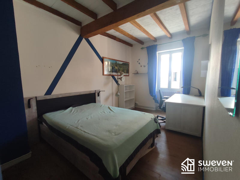 Maison - 90 m² - 4 pièces