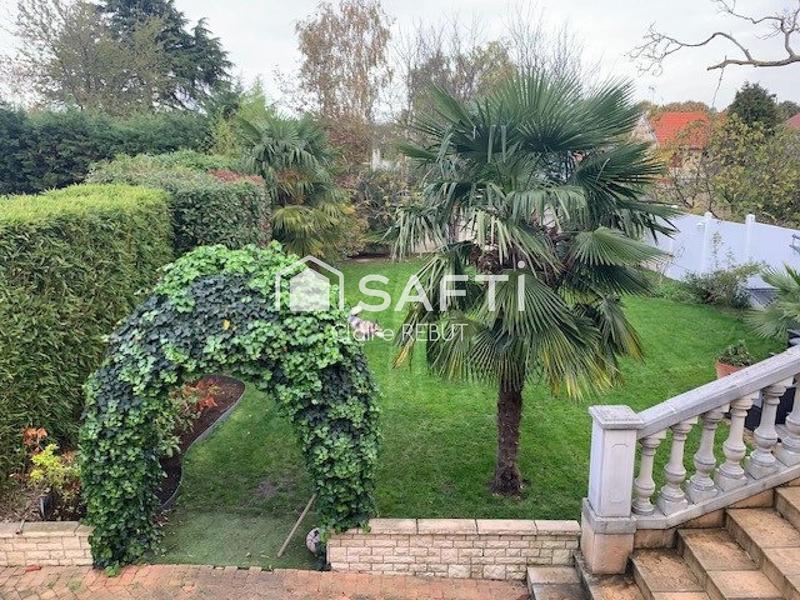 Maison - 165 m² - 7 pièces