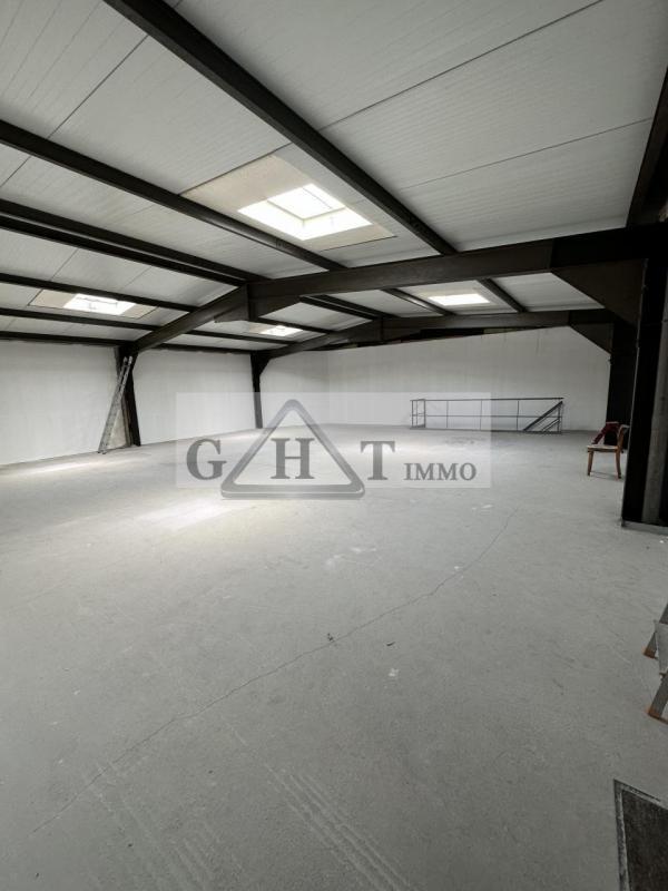 Local commercial - 340 m²