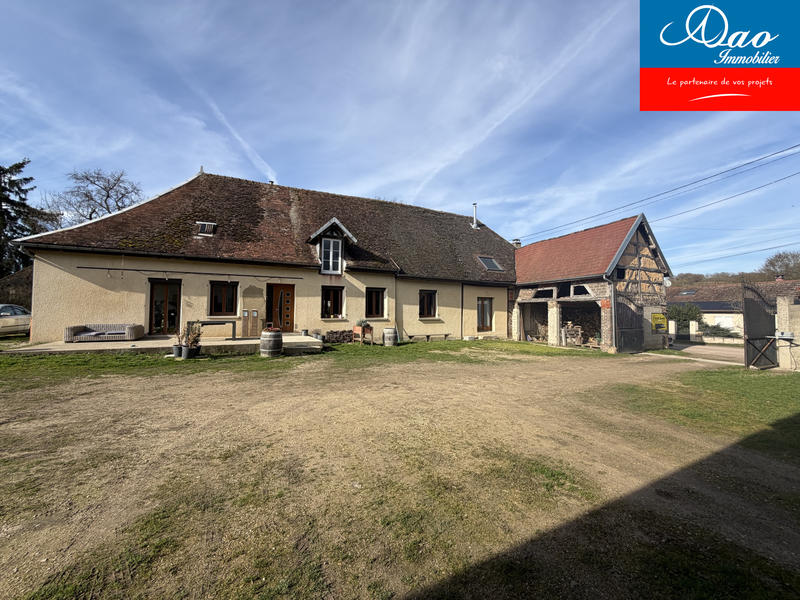 Maison - 200 m² - 5 pièces