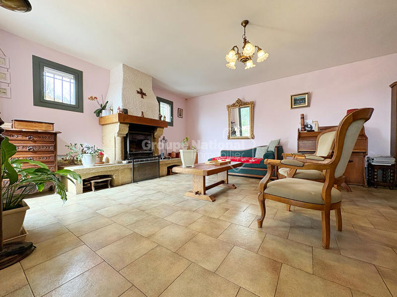 Maison - 143 m² - 6 pièces