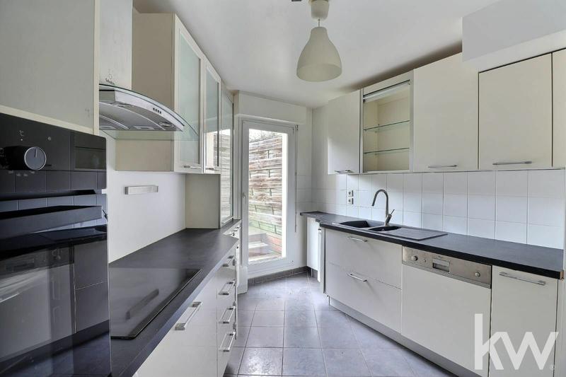 Appartement - 96 m² - 5 pièces