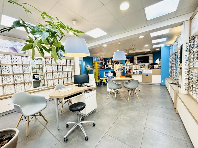 Bureau - 120 m² - 4 pièces