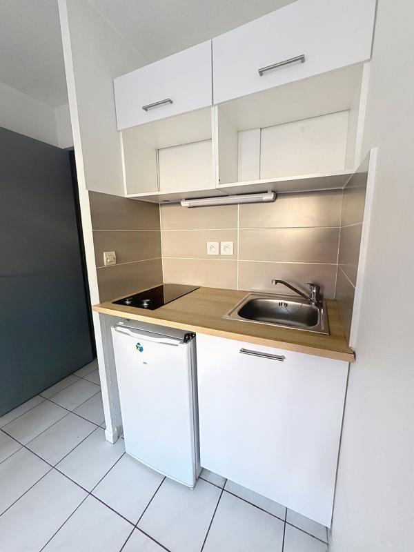 Studio - 23 m² - 2 pièces