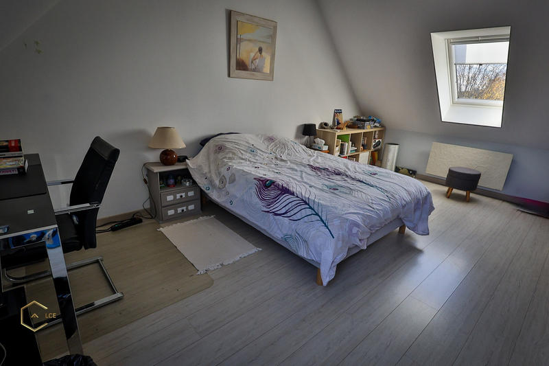 Maison - 121 m² - 6 pièces