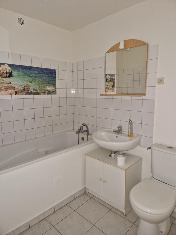 Appartement - 77 m² - 4 pièces