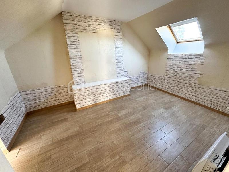 Maison en pierre - 71 m² - 4 pièces