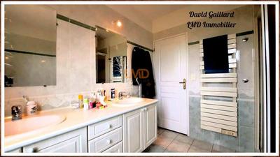 Maison - 123 m² - 6 pièces