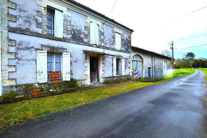 Maison de village - 185 m² - 6 pièces