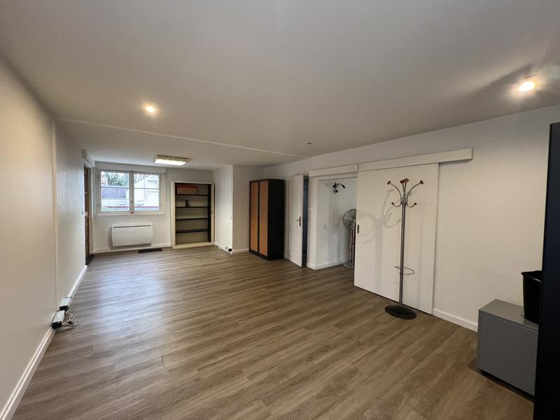 Local d'activités - 190 m²