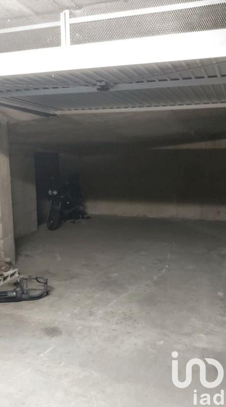 Parking - 24 m²