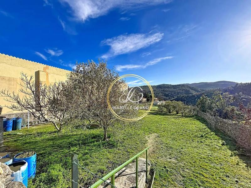 Maison de village - 108 m² - 6 pièces