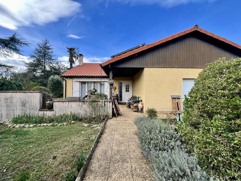 Maison - 110 m² - 4 pièces