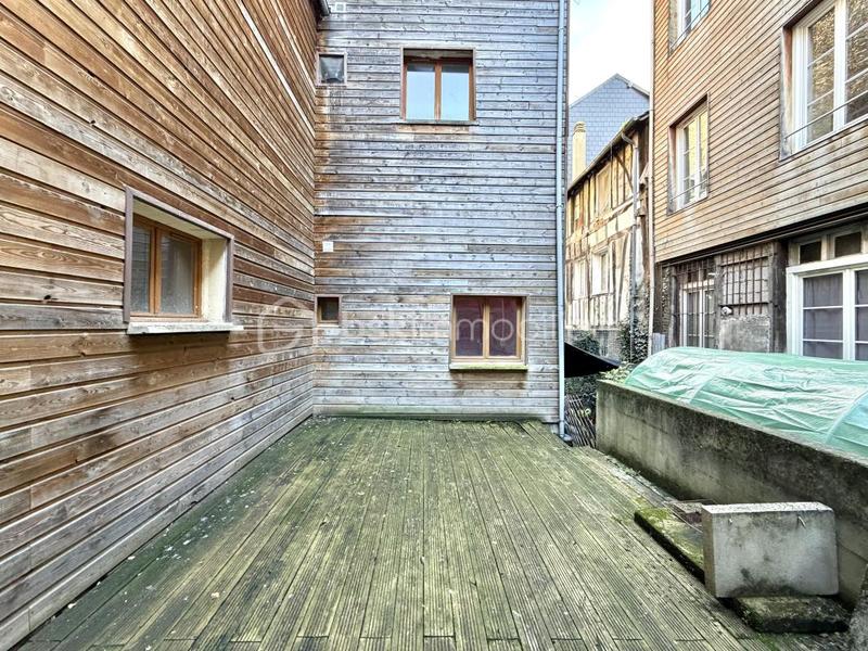 Immeuble - 205 m² - 10 pièces