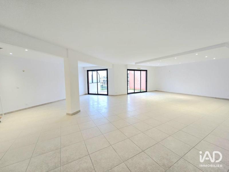 Appartement - 155 m² - 3 pièces