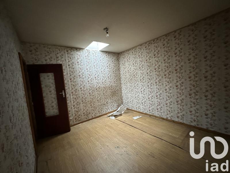 Maison - 213 m² - 11 pièces