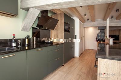 Appartement ancien - 69 m² - 4 pièces