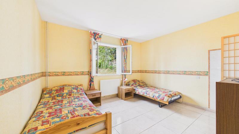 Maison - 107 m² - 5 pièces