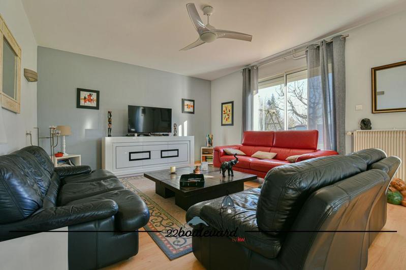 Maison - 196 m² - 8 pièces