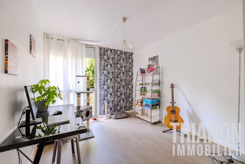 Appartement - 92 m² - 4 pièces