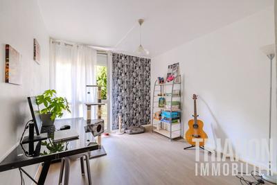 Appartement - 92 m² - 4 pièces