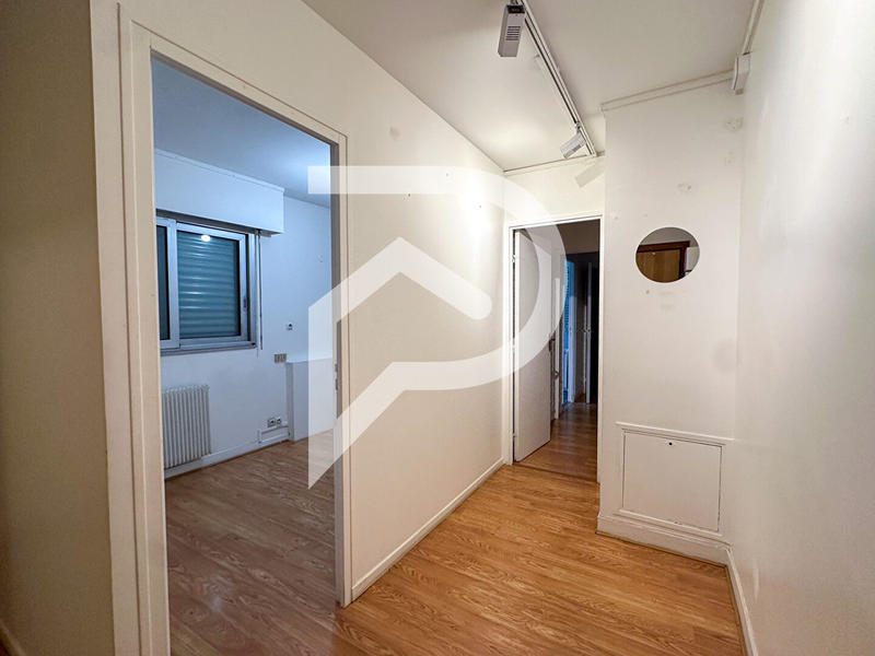 Appartement - 68 m² - 4 pièces