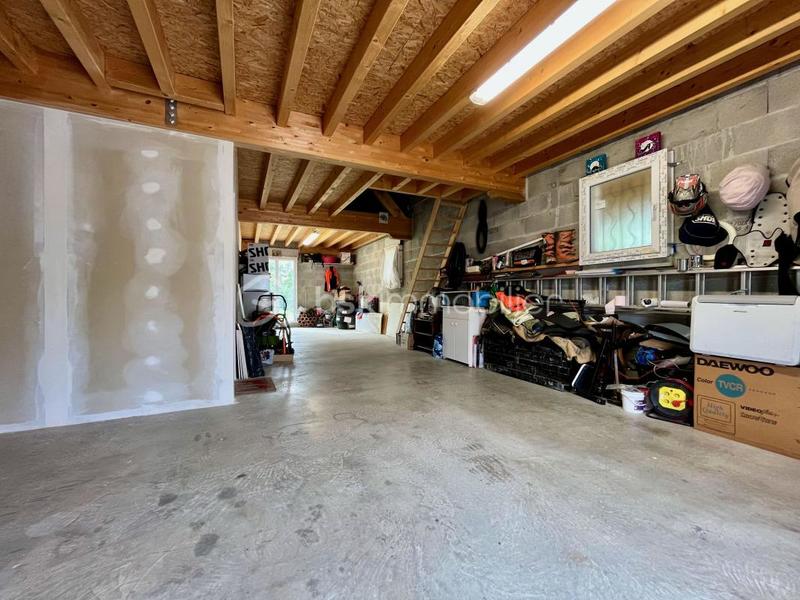 Maison traditionnelle - 135 m² - 5 pièces